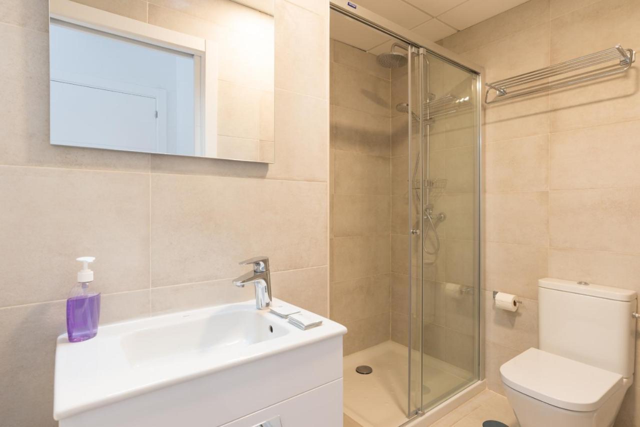 Urbe10 Premium Atarazanas 4 Bedrooms Apartment Málaga Exterior foto