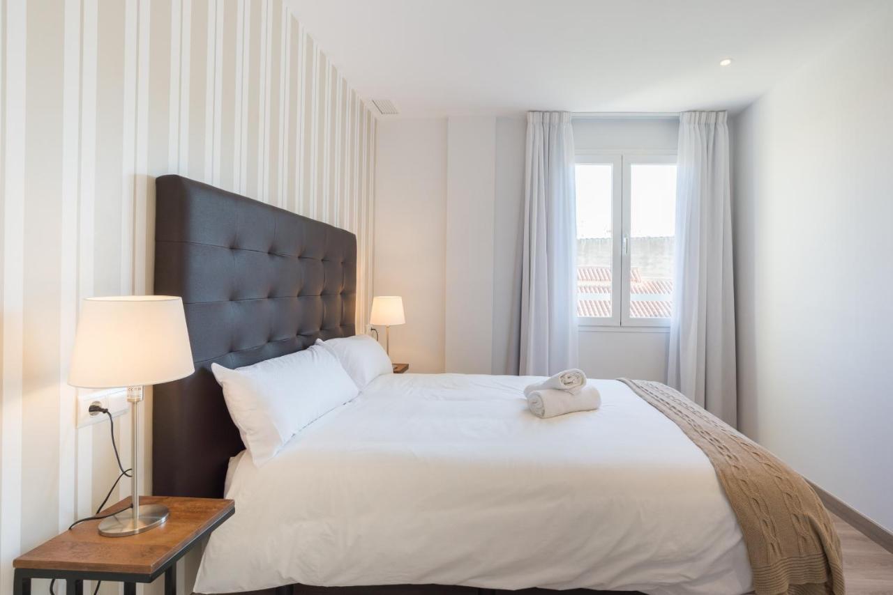 Urbe10 Premium Atarazanas 4 Bedrooms Apartment Málaga Exterior foto